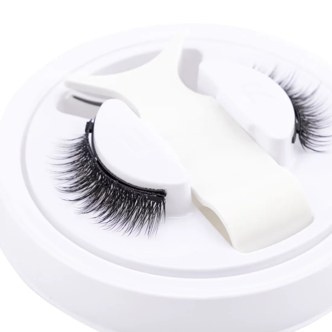 ClickLash™ – Pestañas Magnéticas de Lujo en Segundos